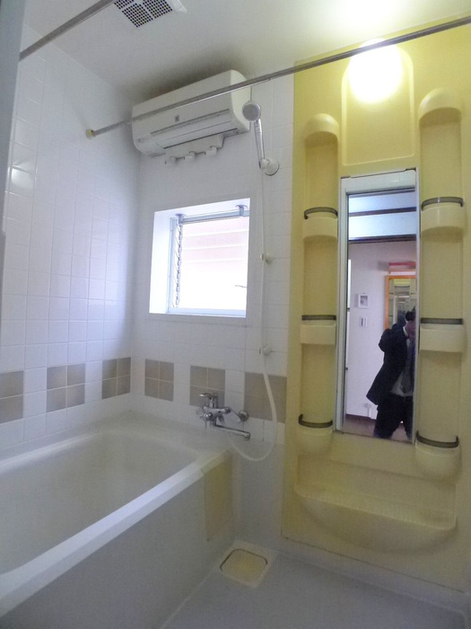 バス・シャワールーム