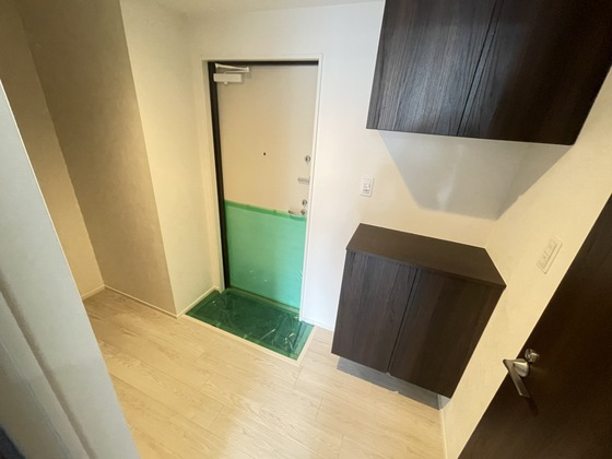 玄関　※別部屋の写真です