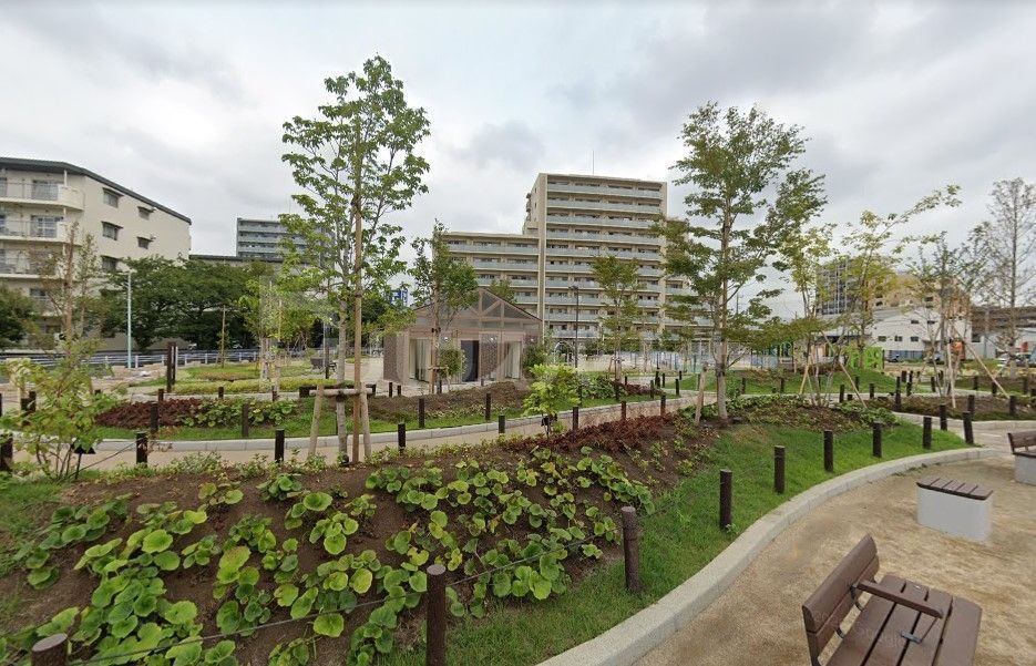 公園　東新小岩二丁目かがやき公園（公園）まで1350m