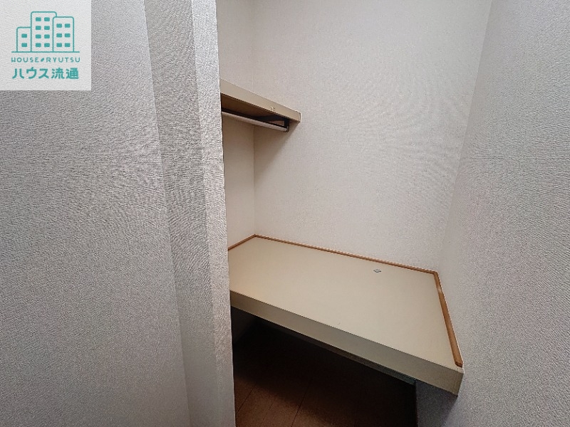 収納　※別号室の写真です