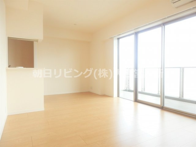 居室・リビング　同タイプ別室