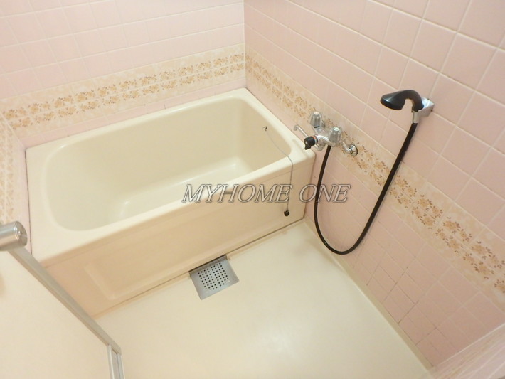 バス・シャワールーム　風呂