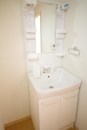 洗面設備　追焚付き、疲れを癒すバスルーム！