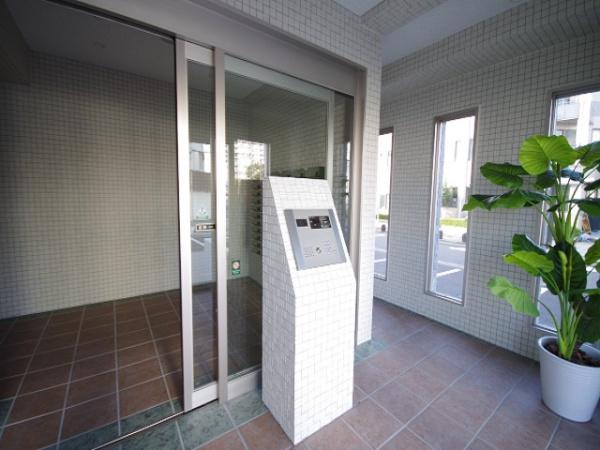 エントランス　エントランス　オートロック