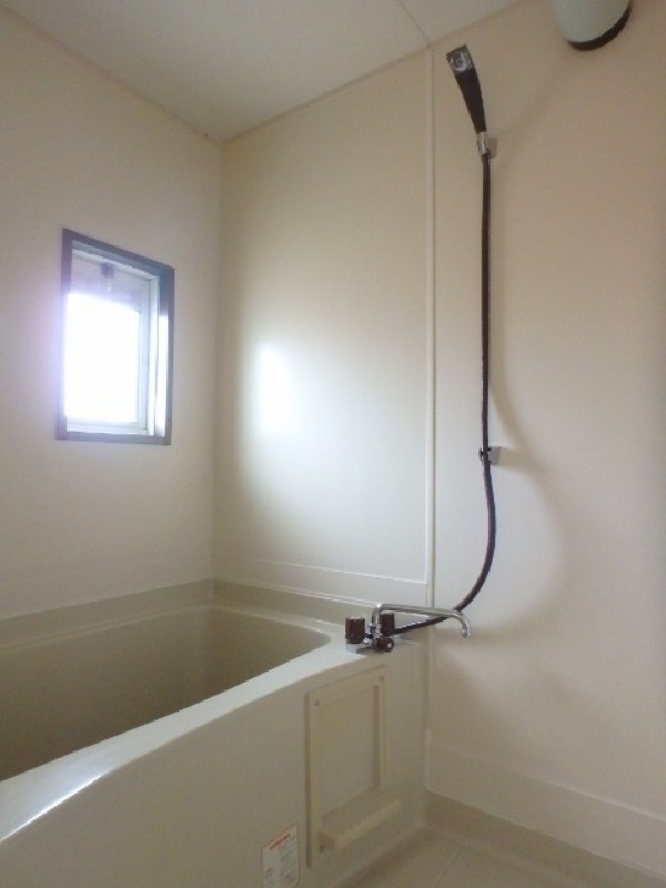 バス・シャワールーム　図面と現状に相違がある場合には現状を優先