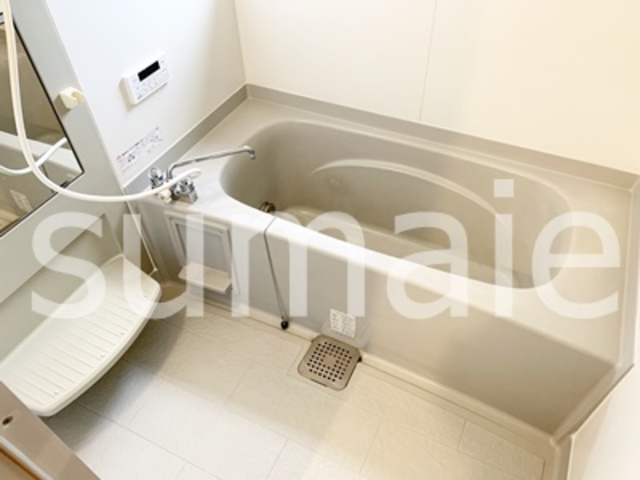 バス・シャワールーム　綺麗なバスルーム。