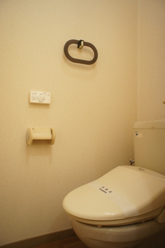 トイレ　図面と現状に相違がある場合には現状を優先