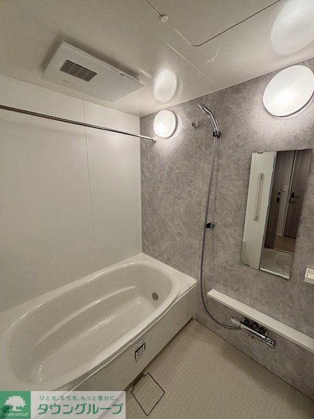 バス・シャワールーム　バス