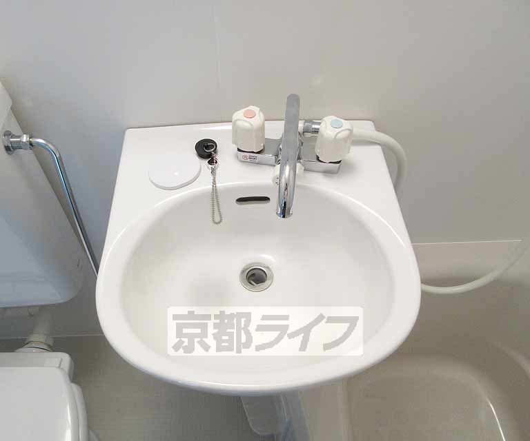 洗面設備　綺麗になりました