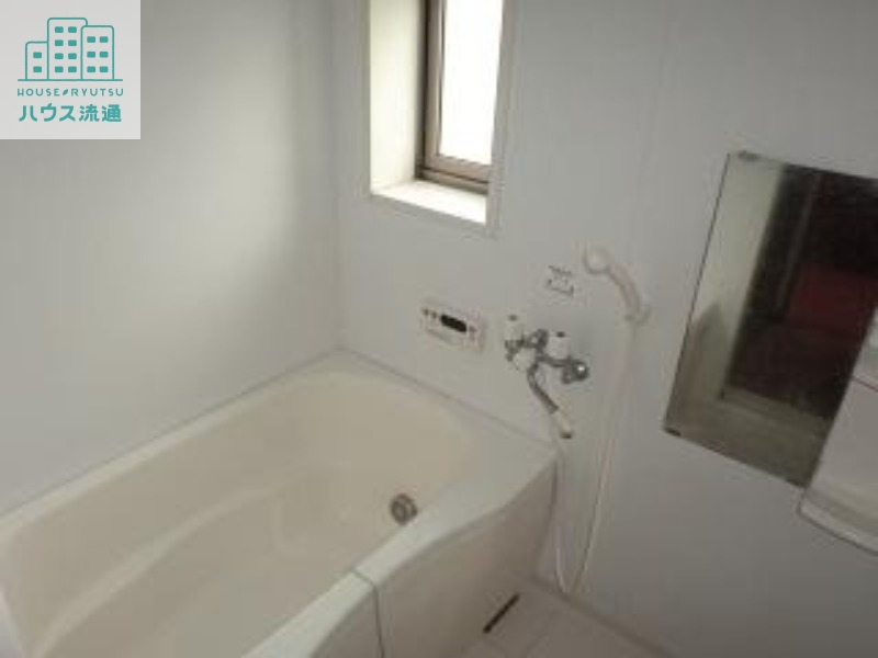 バス・シャワールーム　※別号室の差真