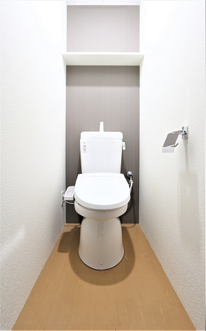 トイレ　嬉しいウォシュレット完備です
