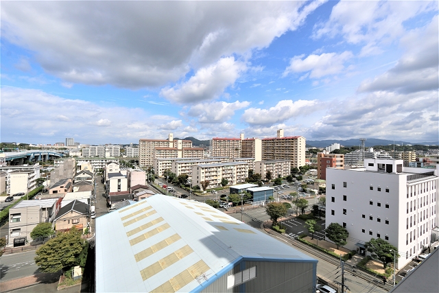 眺望　夜になるとライトアップされて綺麗ですよ