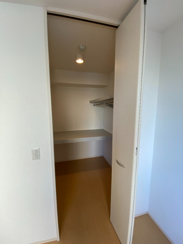 収納　同型イメージ