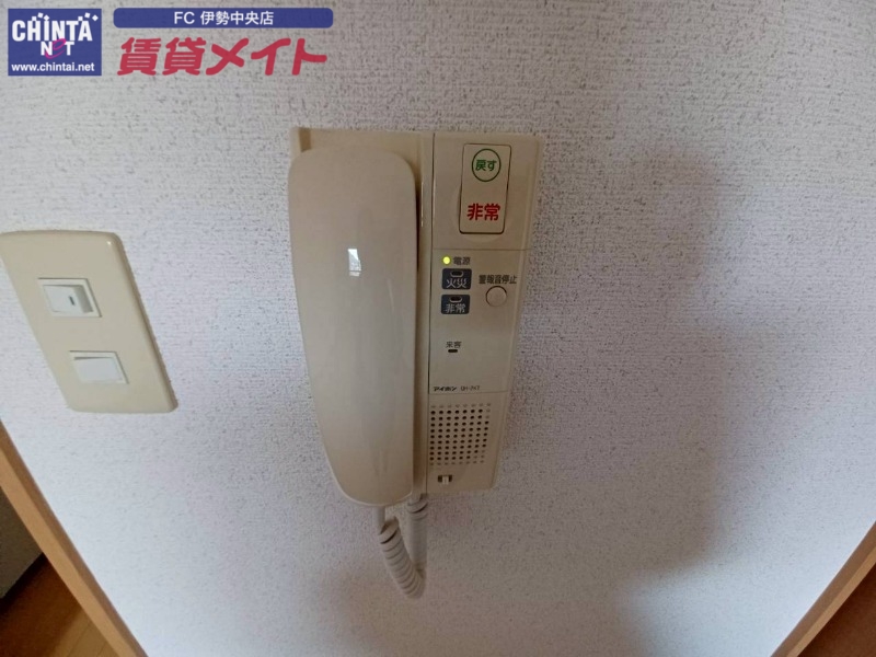 セキュリティ　同型参考写真