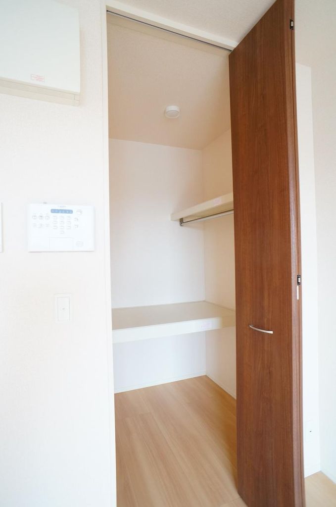 収納　参考写真　同タイプ部屋写真