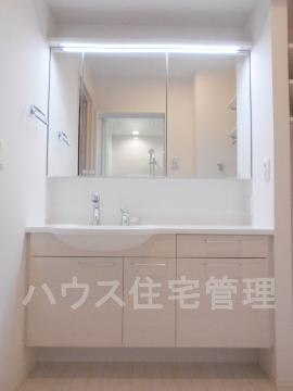 洗面設備　洗髪洗面化粧台