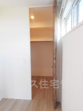 収納　クローゼット