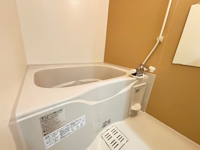 バス・シャワールーム　詳細は、RISUMO江坂本店までお問合せください♪