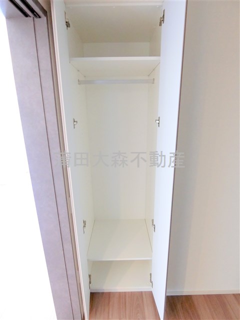 収納　洋室3帖の収納　クローゼット
