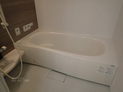バス・シャワールーム　追焚付広々一坪バス