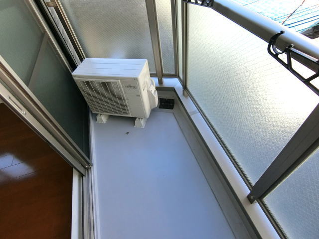 バルコニー　東向きです