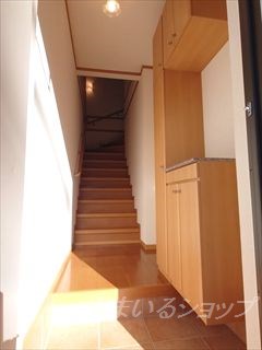 玄関　大型シューズボックス