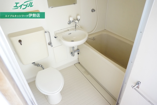 トイレ　別部屋画像参考