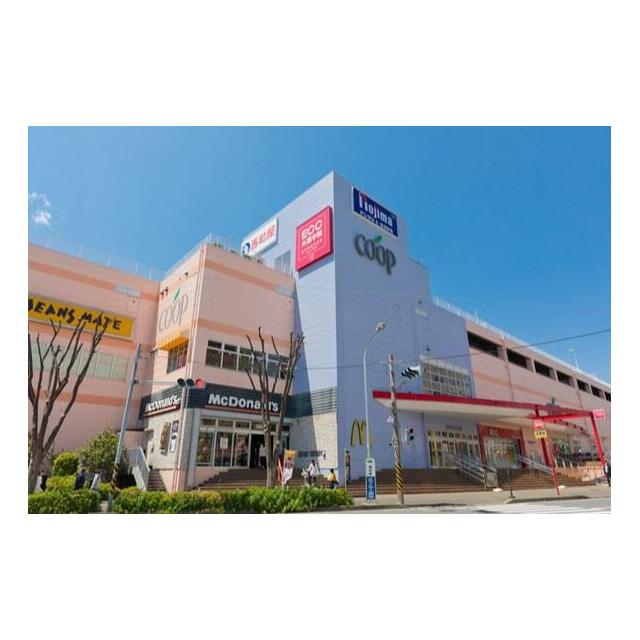 ショッピングセンター　東戸塚西口プラザ（ショッピングセンター）まで762m