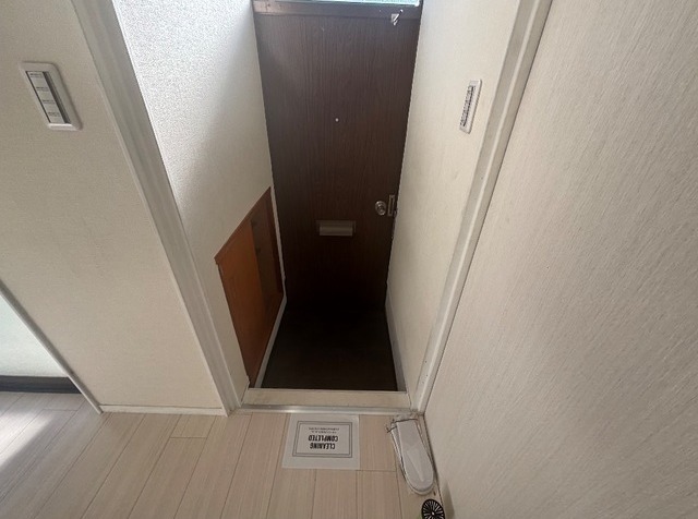 玄関　図面と現状に相違がある場合には現状を優先