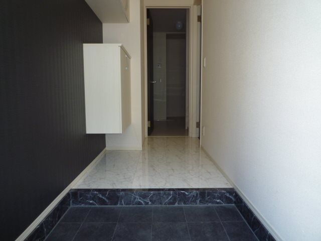 玄関　参考写真