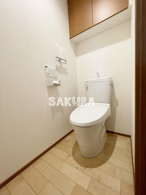 トイレ　嬉しい温水洗浄便座♪