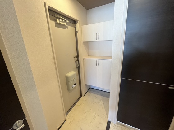 玄関　※別部屋の写真です