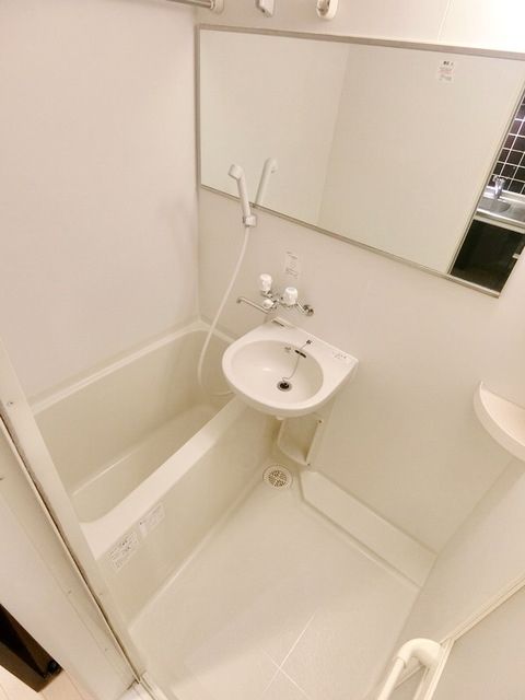 バス・シャワールーム　★お部屋探しはタウンハウジング高幡不動店まで★