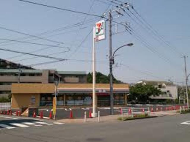 コンビニ　セブンイレブン町田堺店（コンビニ）まで489m