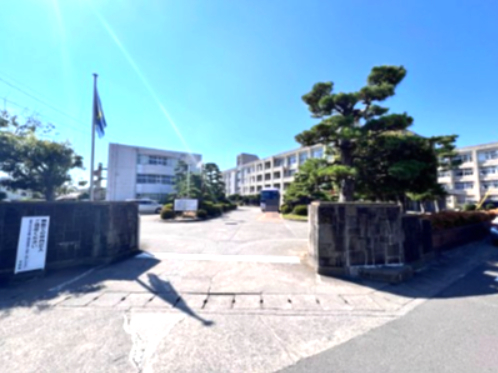 高校・高専　徳島県立商業高等学校（高校・高専）まで797m