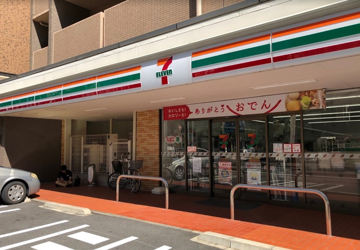 コンビニ　セブン-イレブン 名古屋大須４丁目店（コンビニ）まで400m