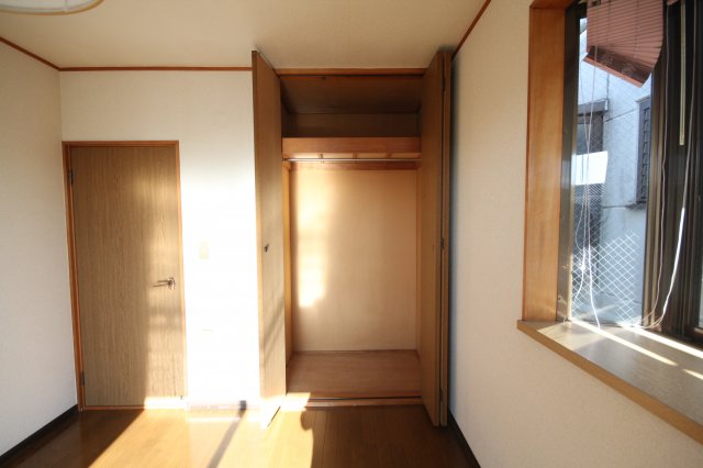 栗原ビルの居間写真
