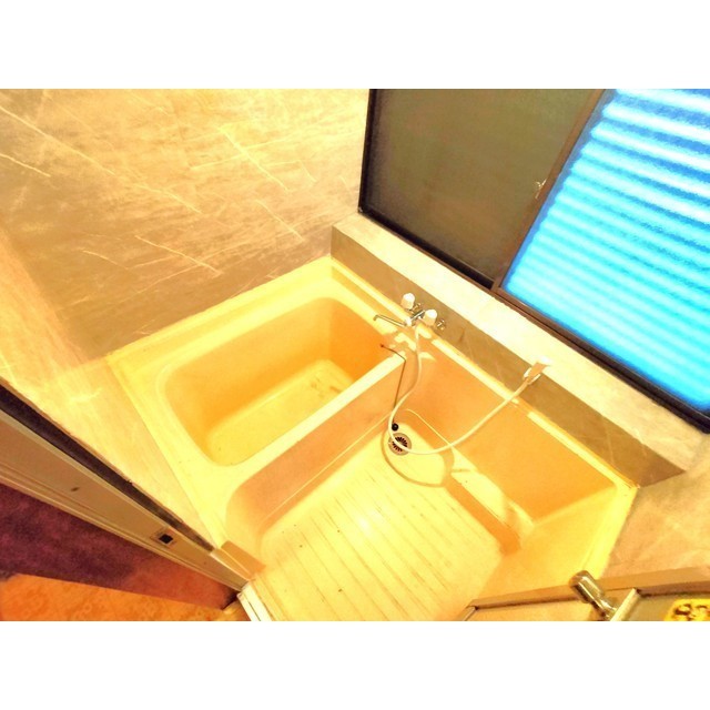 バス・シャワールーム　２Ｆ