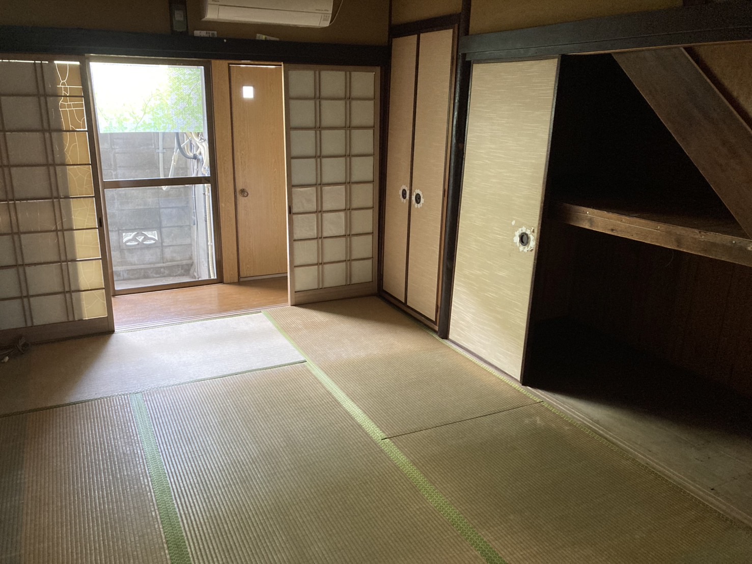 生野区新今里3丁目 長屋の居間写真