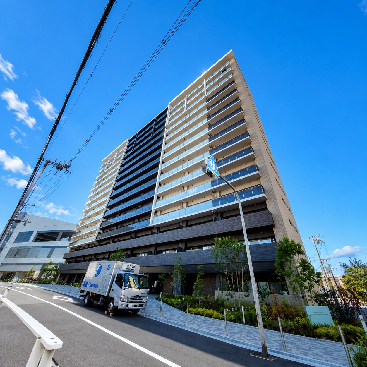 建物外観　全部屋南向きです！