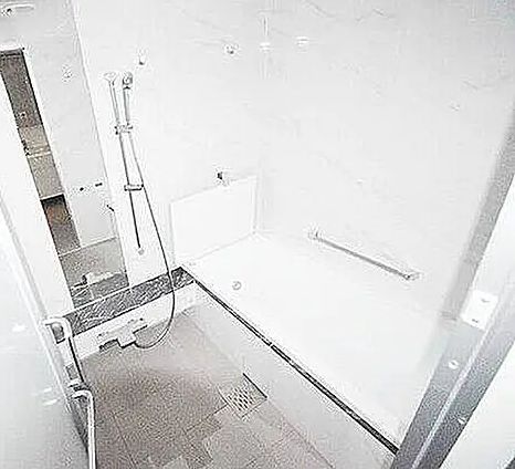 バス・シャワールーム　参考写真