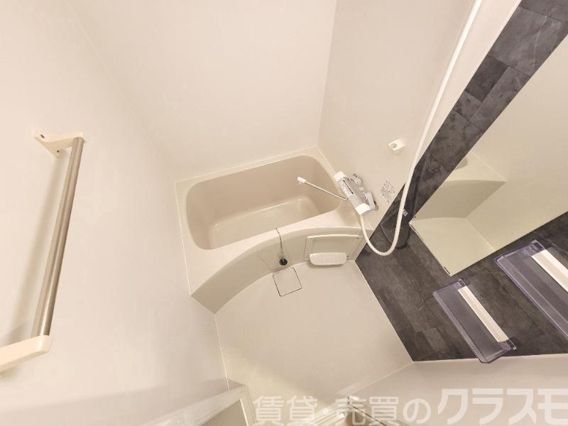 バス・シャワールーム　浴室乾燥機付きバス♪