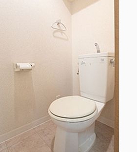 トイレ　コンパクトで使いやすいトイレです