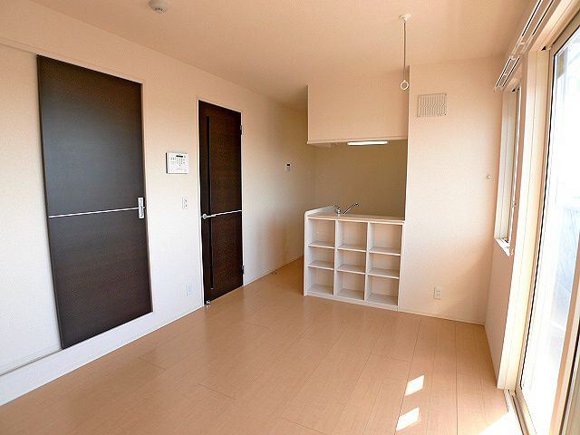 居室・リビング　※写真は同間取りの別部屋です。