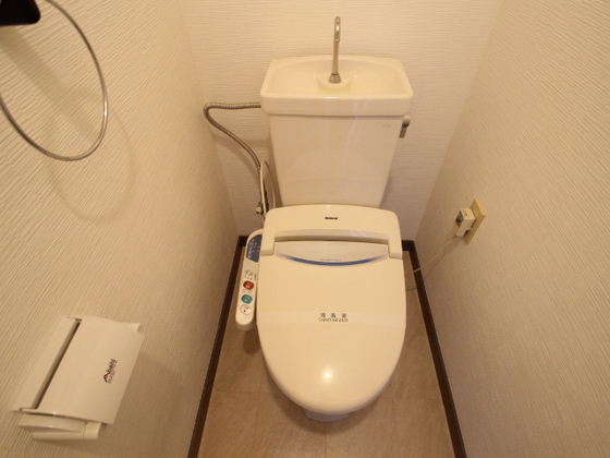 トイレ　※別部屋の写真です