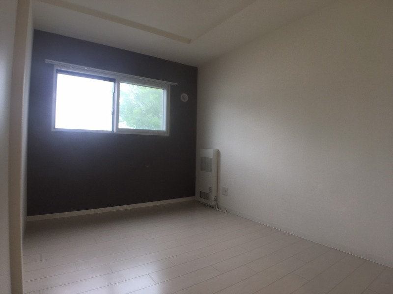 その他部屋・スペース　明るいお部屋は気持ちよく過ごせそうですね。