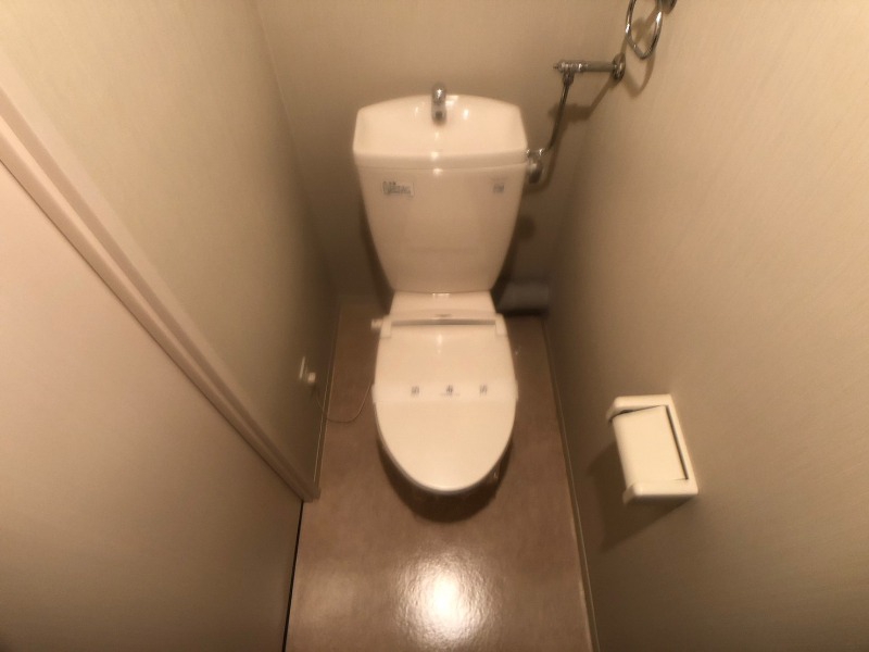 トイレ　トイレは清潔感があり安心して使えますね！