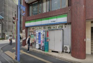 コンビニ　ファミリーマート 西川口陸橋西店（コンビニ）まで217m