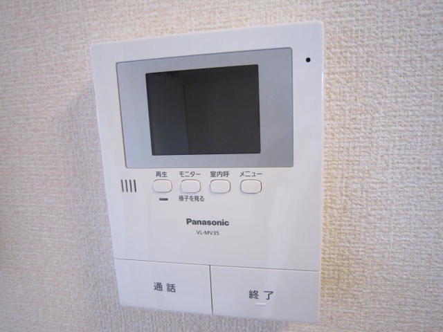 セキュリティ　急な来客でもTVインターホンで確認が出来て安心です☆