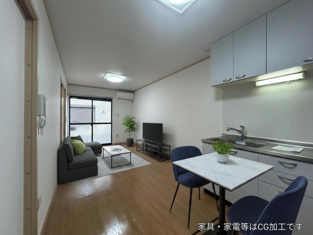 居室・リビング　※同物件別号室の写真になります